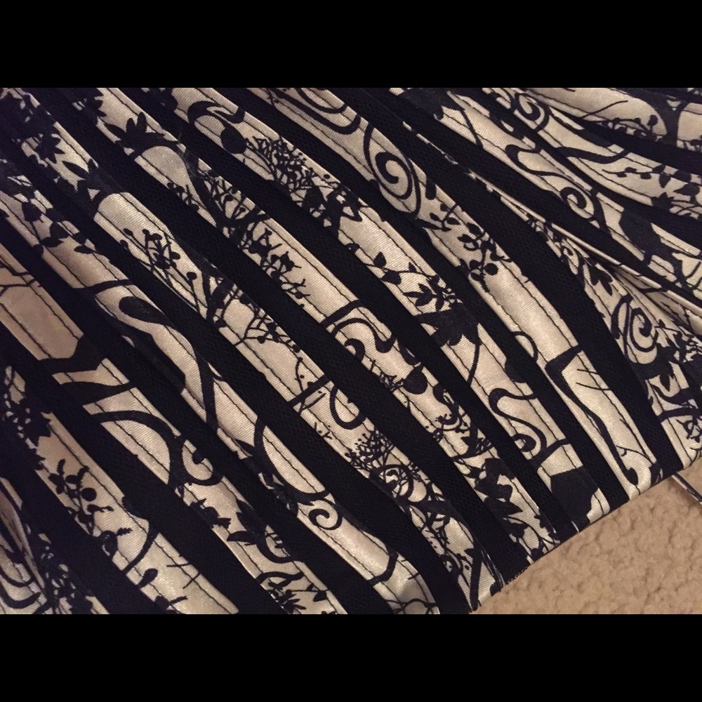 JS Collection dress - Picture 3 of 8